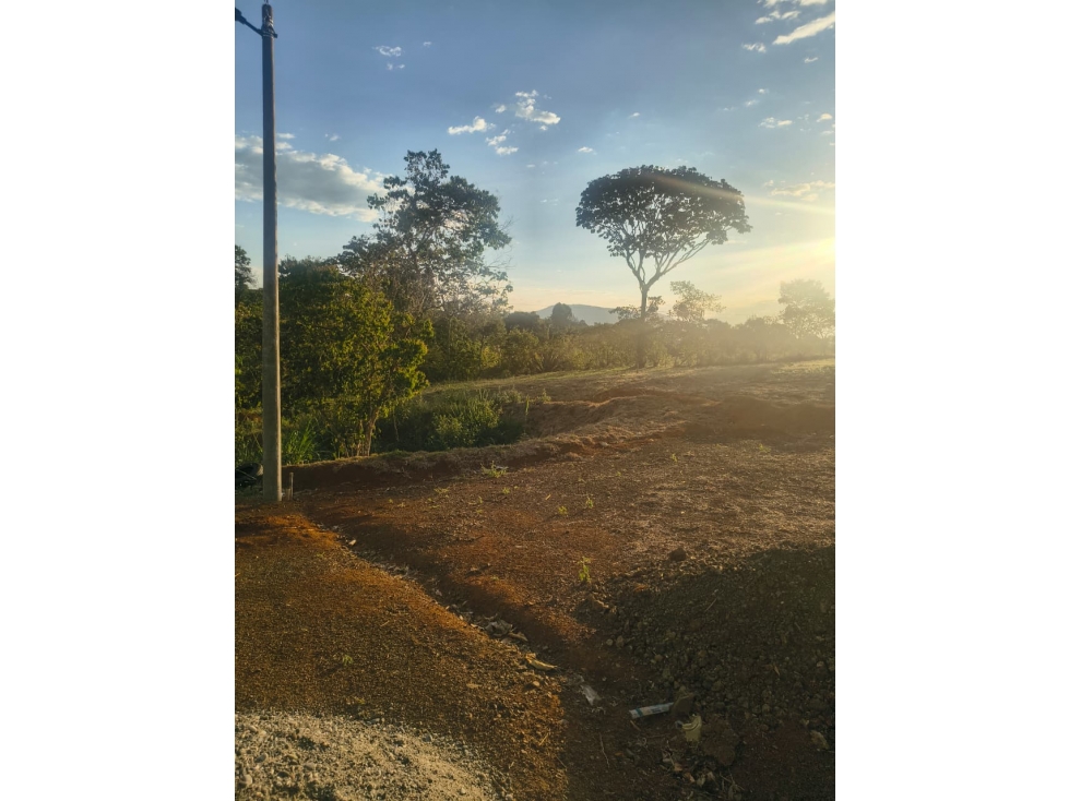 C90 SE VENDE LOTE #3 LAS COLINAS DE SAN PEDRO - 2