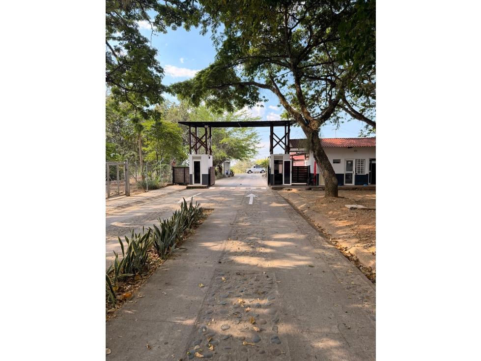 SE VENDE LOTE EN CONDOMINIO BOSQUES DE SAN MARTIN - 41 - 2