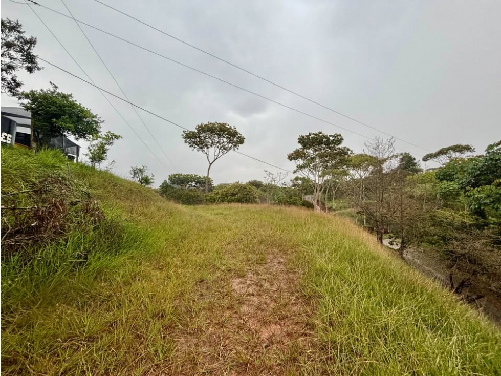 SE VENDE LOTE EN CONDOMINIO MANANTIAL - 161 — foto 4