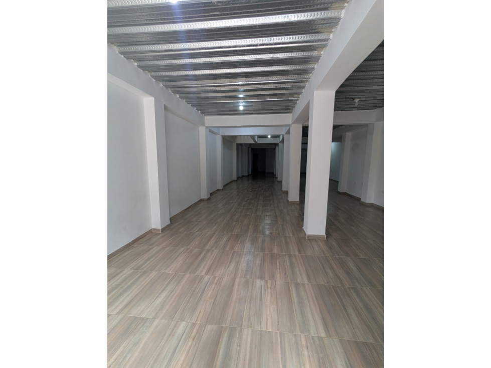 SE VENDE CASA COMERCIAL UBICADA EN PISCINA MUNICIPAL C- 6 — foto 3