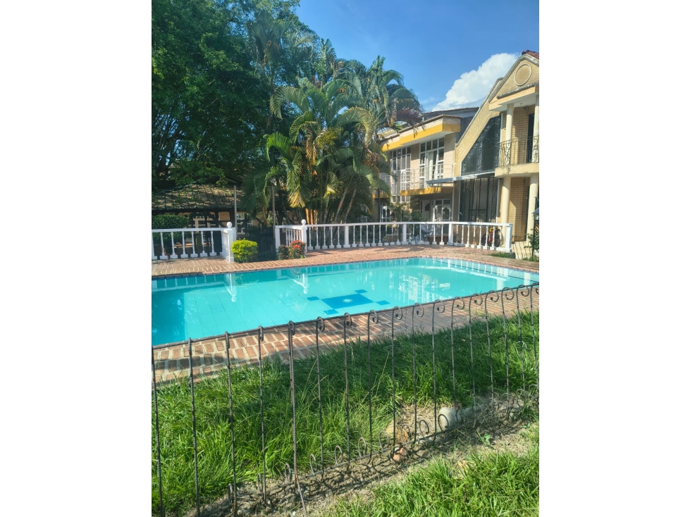 C18 VENTA CASA UNIFAMILIAR CONDOMINIO PRIVILEGIO — foto 2