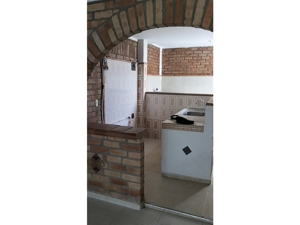 SE VENDE CASA CON PLANCHA EN BARRIO MIRADOR - 168 — foto 4