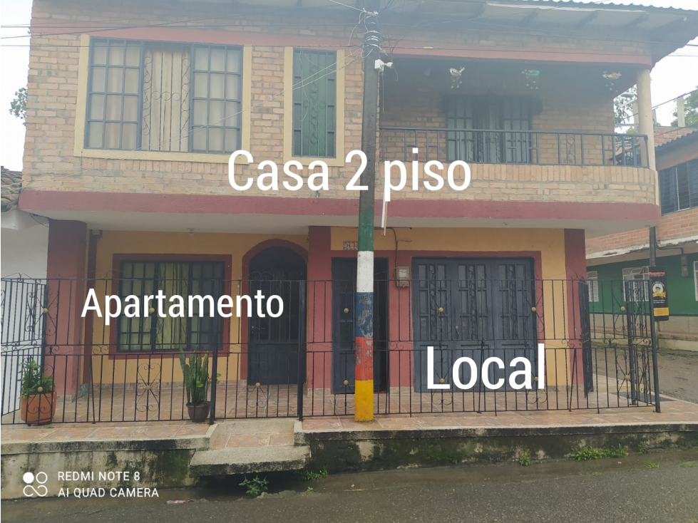 CASA ESQUINERA EN CENTENARIO - 25 - 2