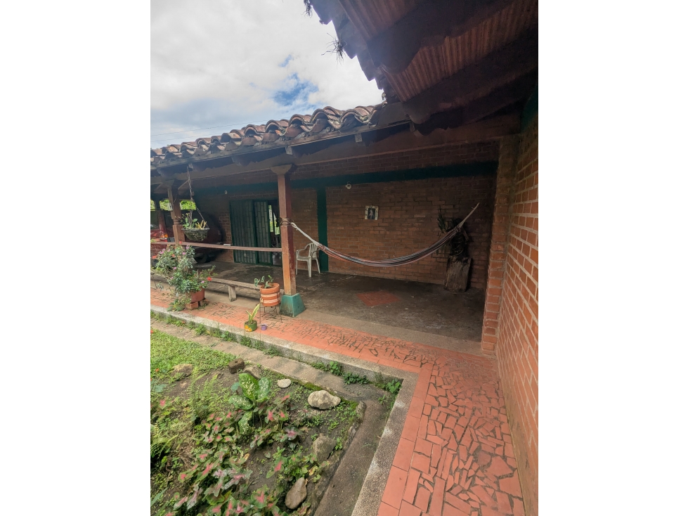 FINCA EN VEREDA DOMINGUILLO - 115 - 5