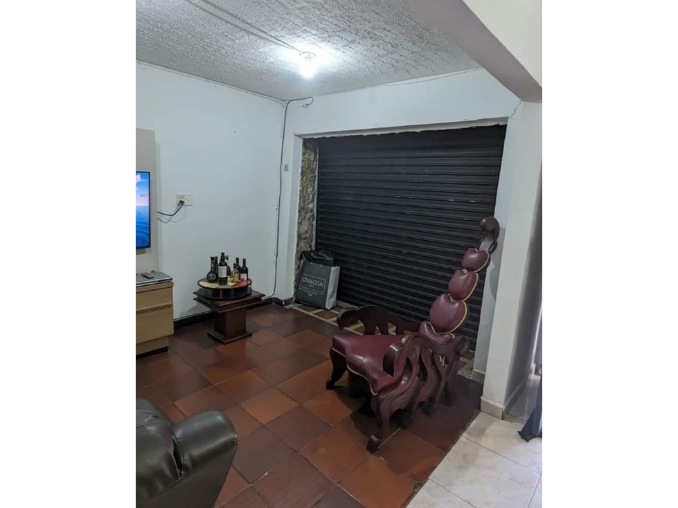 CASA DE 3 PISOS EN SANTA NITA 2 - 40 - 6