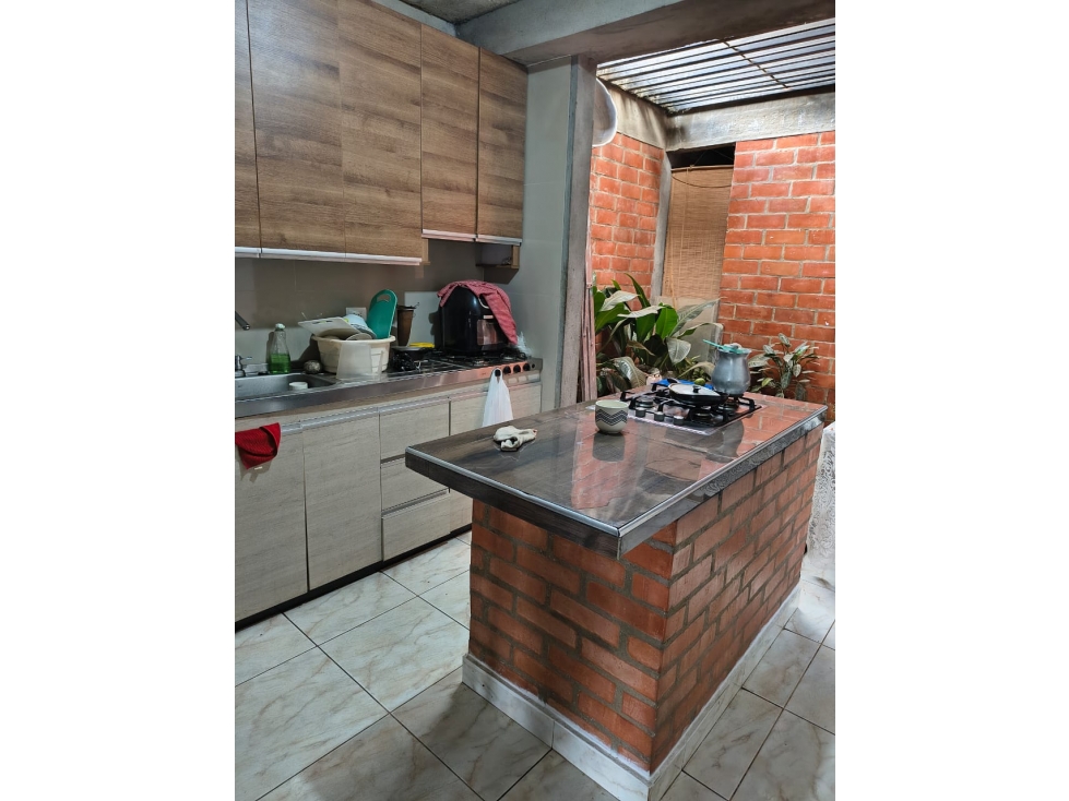 CASA EN EL BARRIO LA SAMARIA - 61 - 2