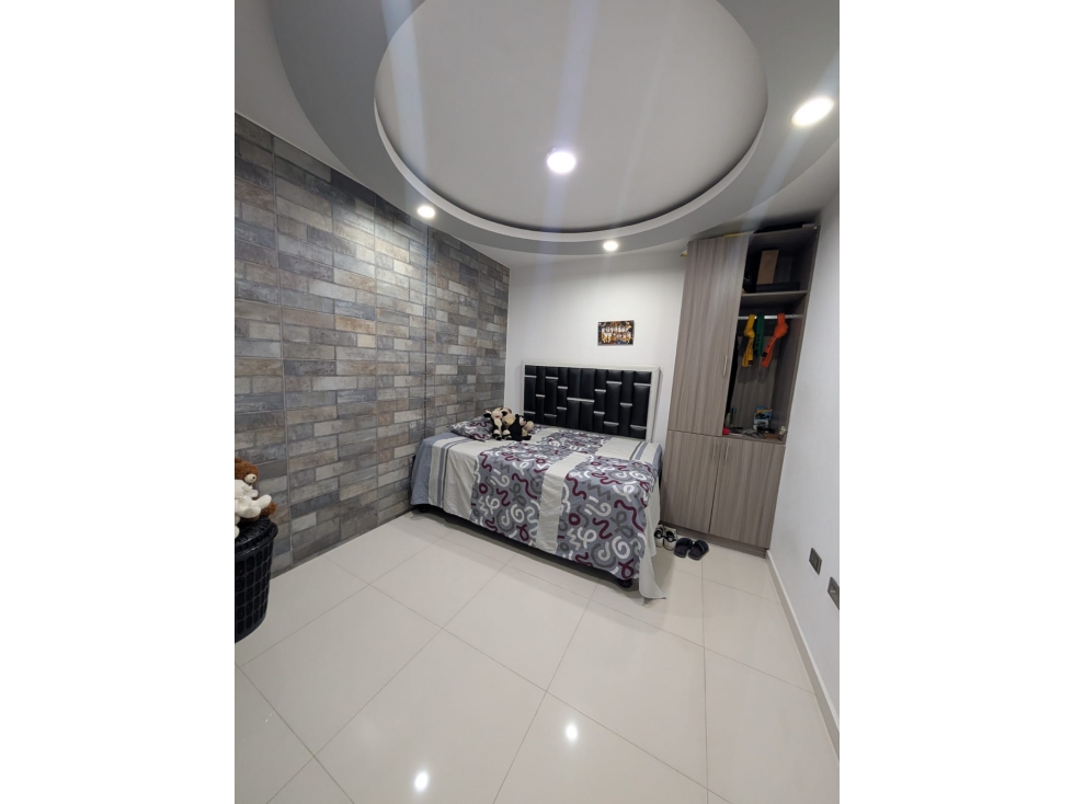 C22 SE VENDE CASA DE 3 PISOS BARRIO LA PRADERA - 4