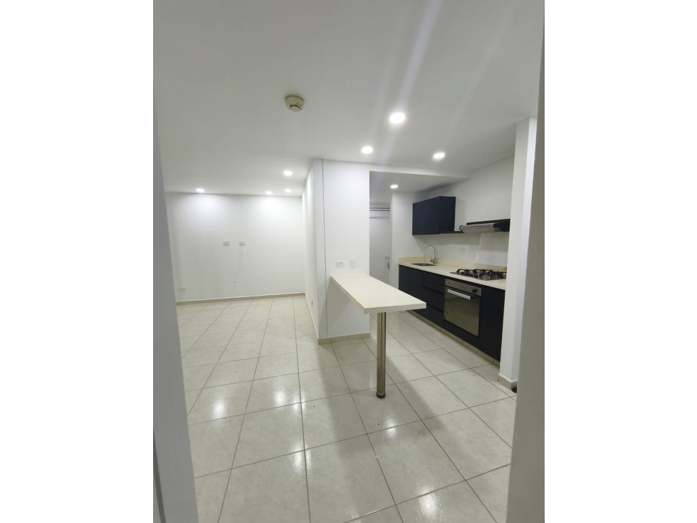 SE VENDE APARTAMENTO EN EDIFICIO BRISAS DE SANTA CLARA - 177 — foto 6