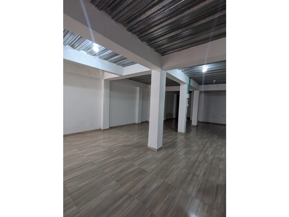 SE VENDE CASA COMERCIAL UBICADA EN PISCINA MUNICIPAL C- 6 — foto 6