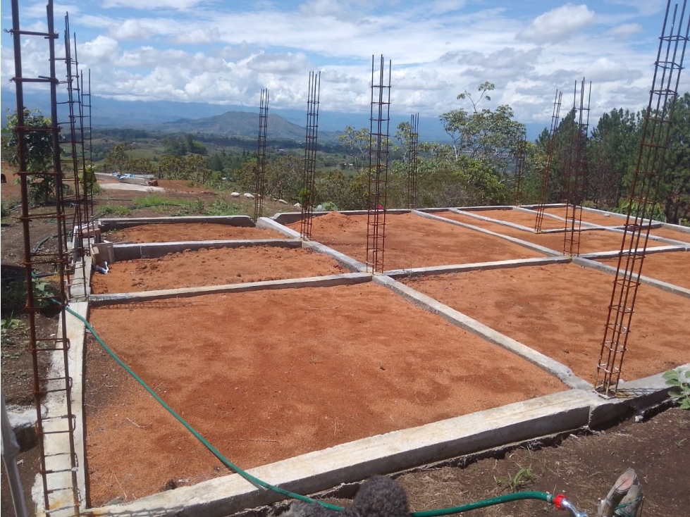 LOTE EN VIA MANANTIAL KILOMETRO 3 - 58 - 3