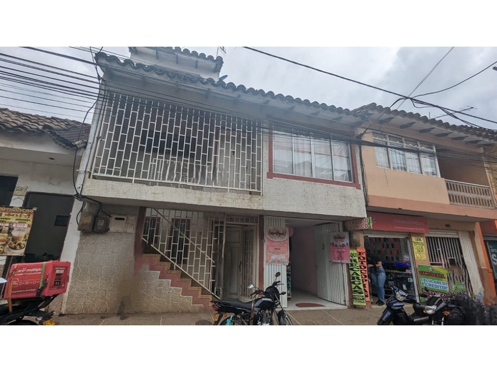 CASA COMERCIAL EN ALFONZO LOPEZ - 88