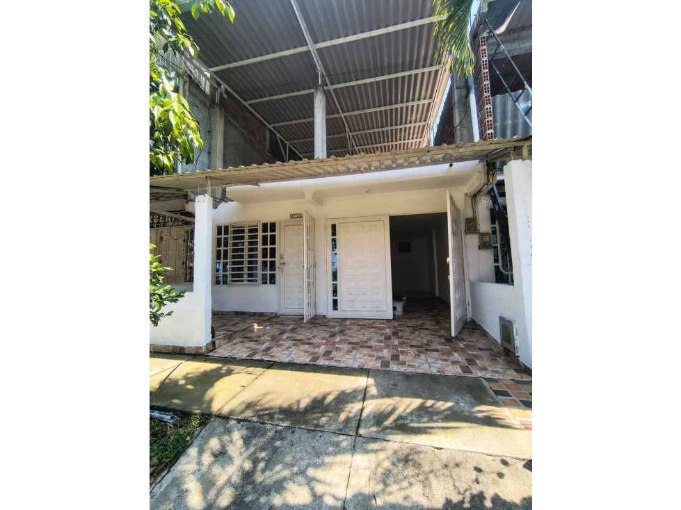C167 SE VENDE CASA EN VILLA COLOMBIA - 2