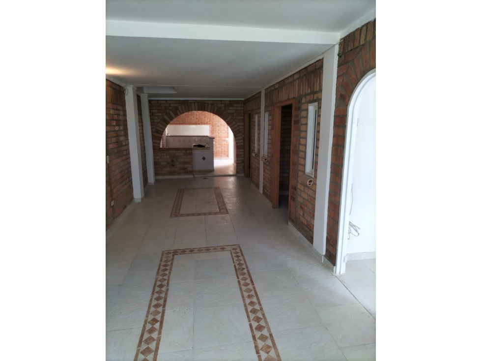SE VENDE CASA CON PLANCHA EN BARRIO MIRADOR - 168 — foto 2