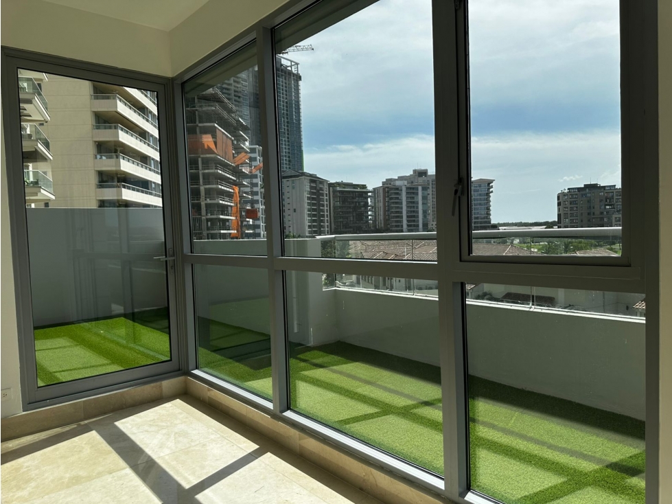 VENTA O ALQUILER / Apartamento de Lujo en Santa María PH Azalea — foto 5