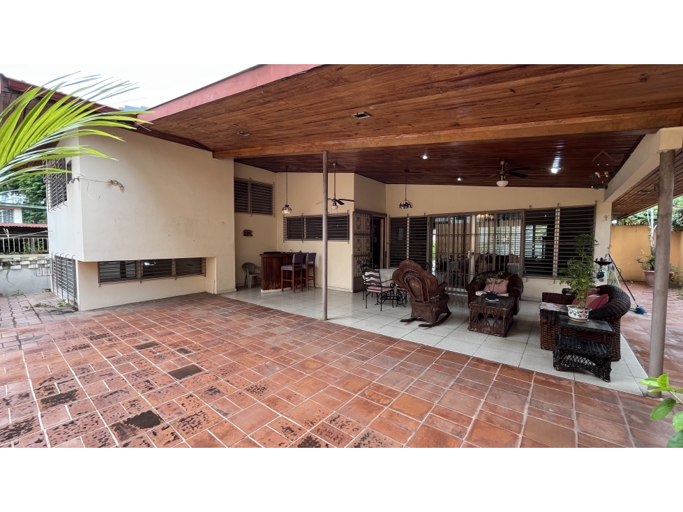 Casa en venta en San Francisco con amplia terraza y 408 m² de terreno — foto 5