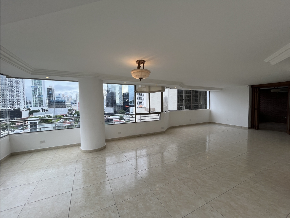 Apartamento en Calle Uruguay, a pasos de Av. Balboa | $265,000 — foto 4