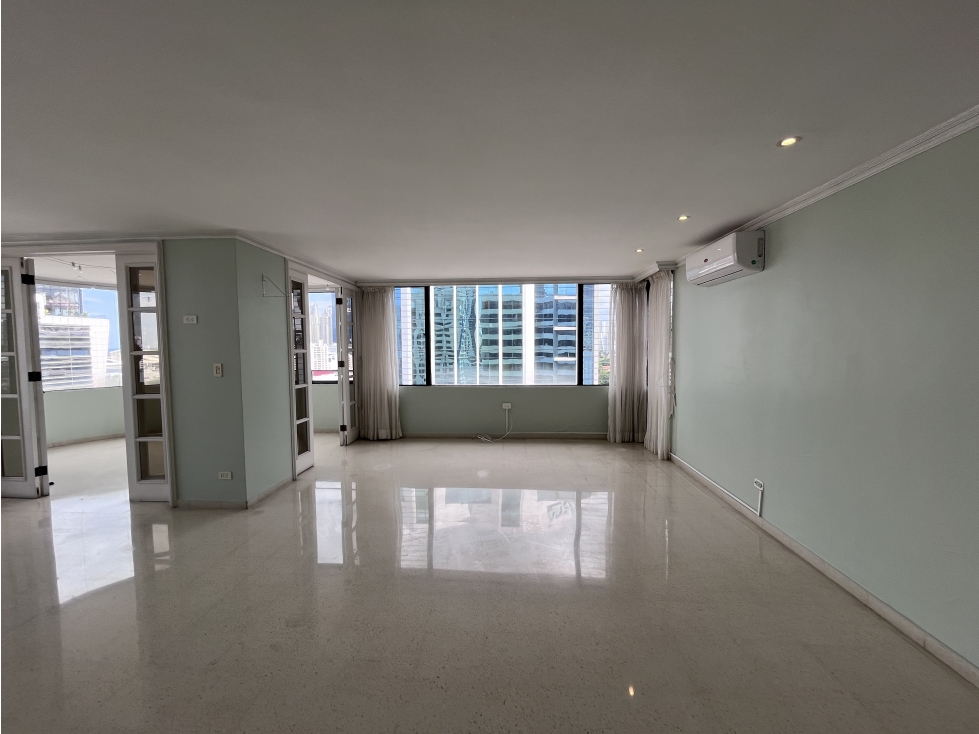 Venta de Apart Familiar en Obarrio, $310,000 Negociable 236 m² — foto 6