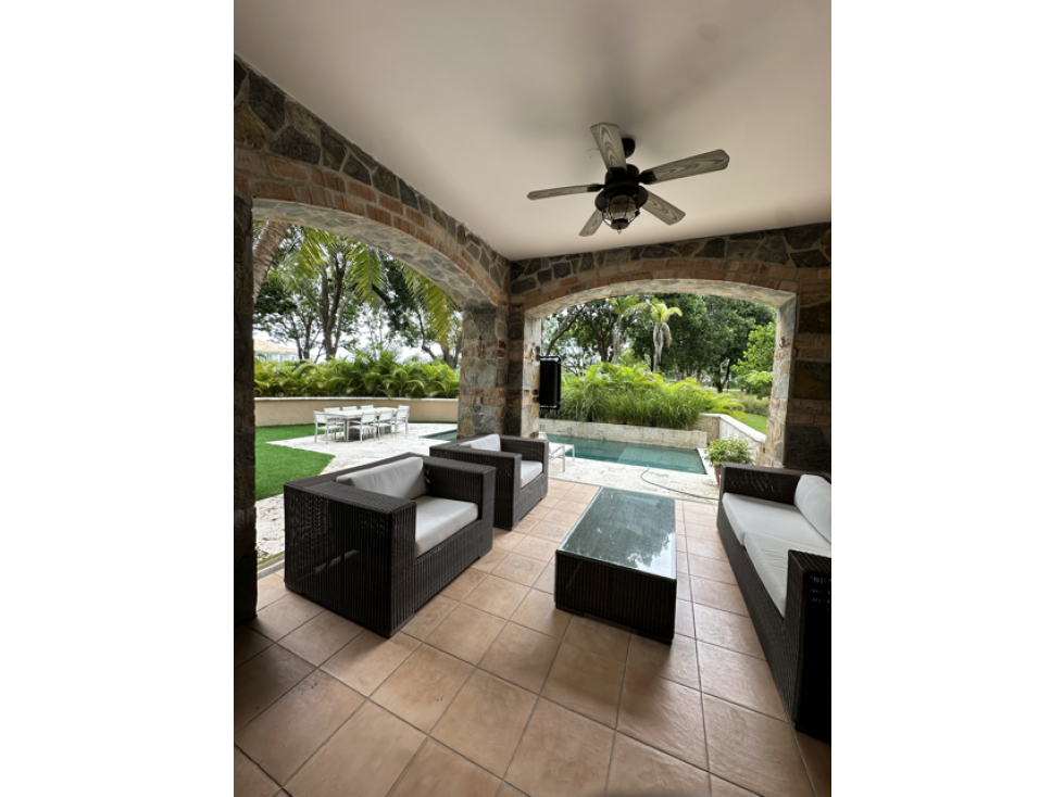 Apartamento de Lujo con Jardín y Piscina Privada en Buenaventura, — foto 2
