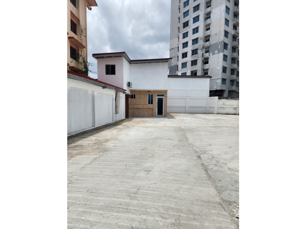 Alquiler en Villa de las Fuentes | 900 m² con oficinas - 2