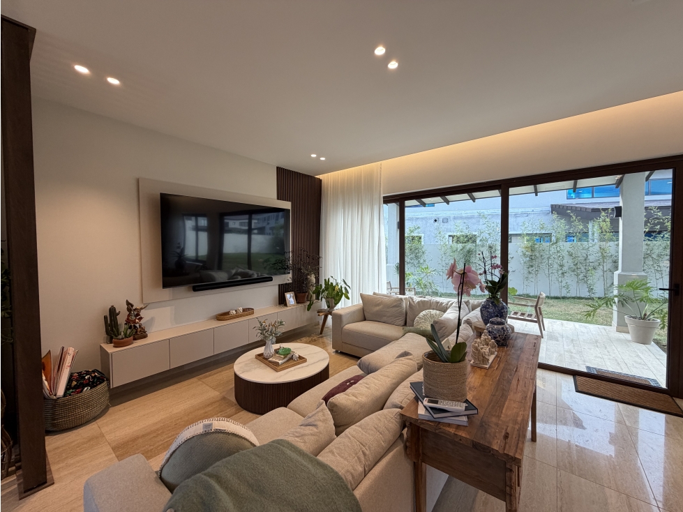 Casa en The WOODS - Alquiler o Venta - Santa Maria — foto 2