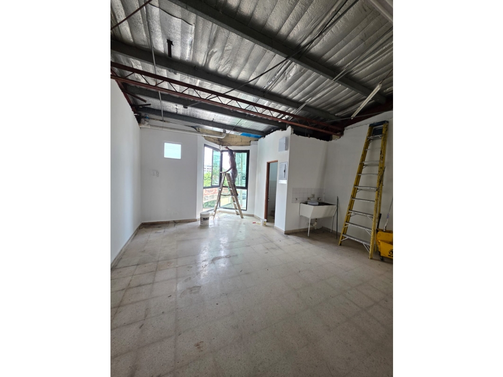 Local en alquiler en Hato Pintado | 125 m² sobre Vía España — foto 2