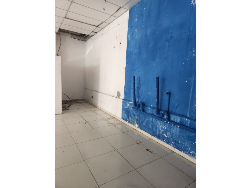 Local Comercial Condado del rey 100 m2 — foto 4