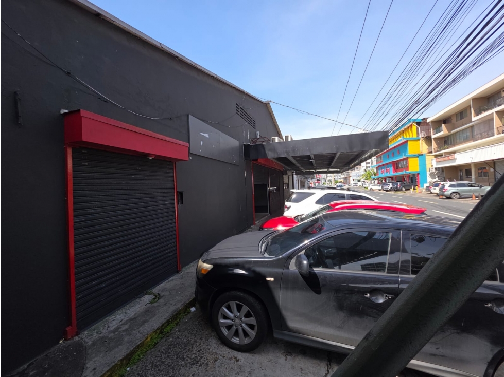 Local en alquiler en Los Ángeles | 283 m² y 6 estacionamientos — foto 4