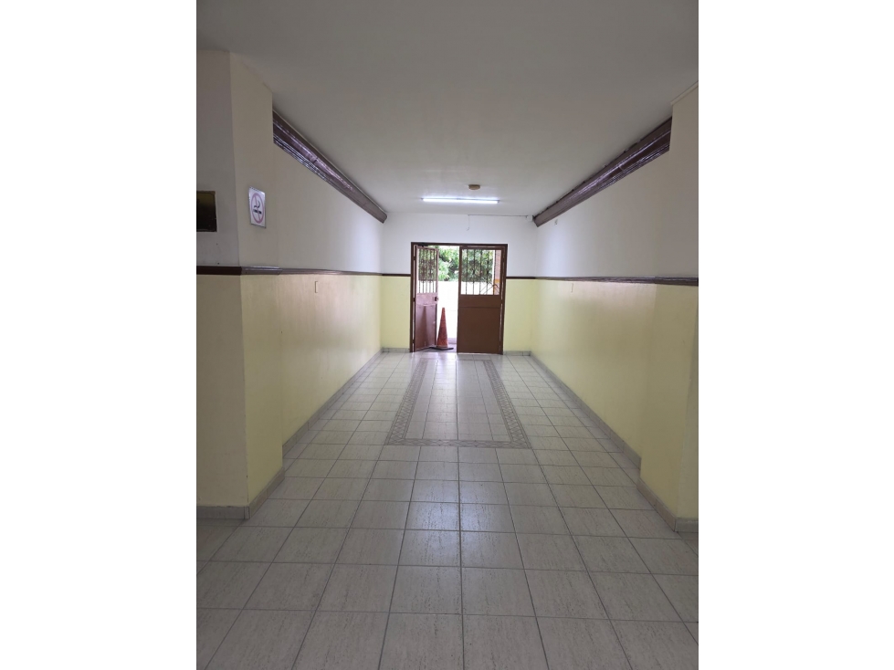 Oficina en alquiler en Parque Lefevre | 100 m² por $700 - 4
