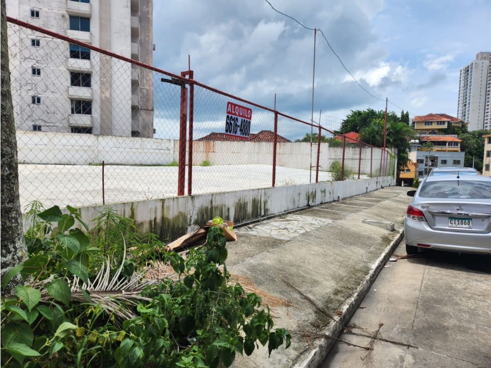 Alquiler en Villa de las Fuentes | 900 m² con oficinas - 4