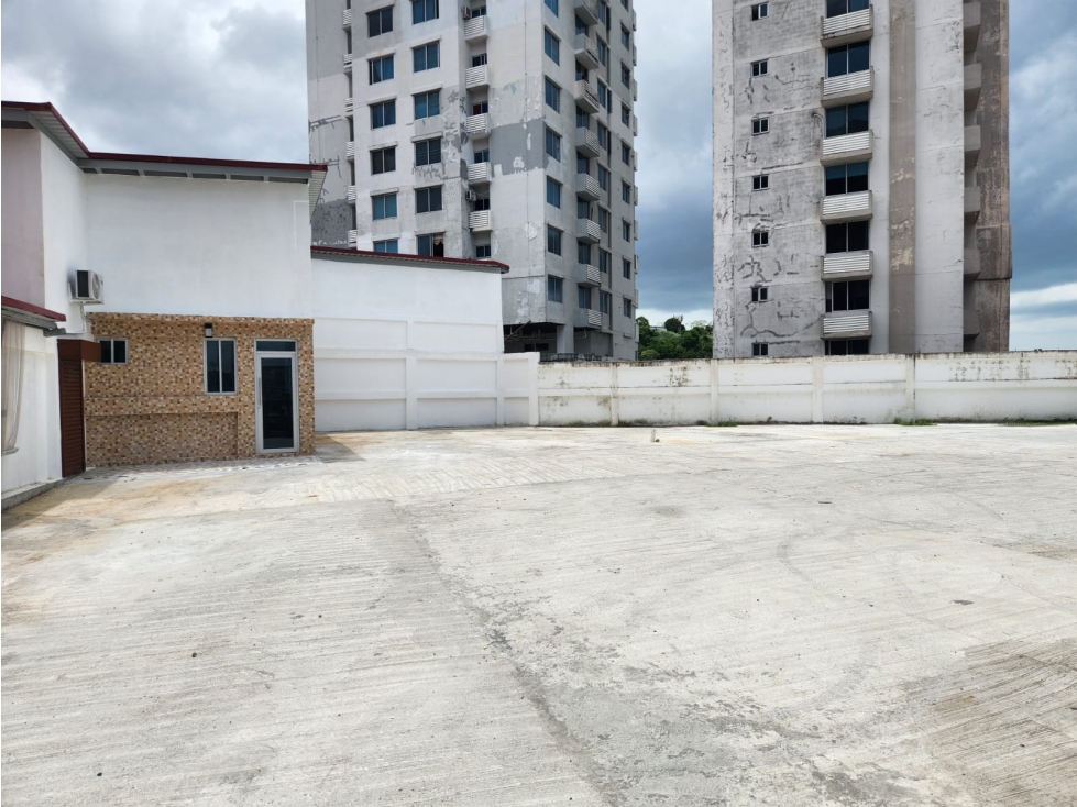Alquiler en Villa de las Fuentes | 900 m² con oficinas - 6