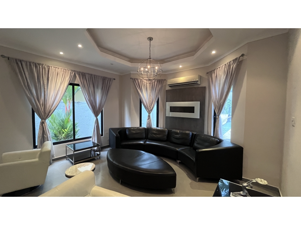 Casa en Costa del Este | 940 m² de terreno y piscina | $1.5M — foto 6