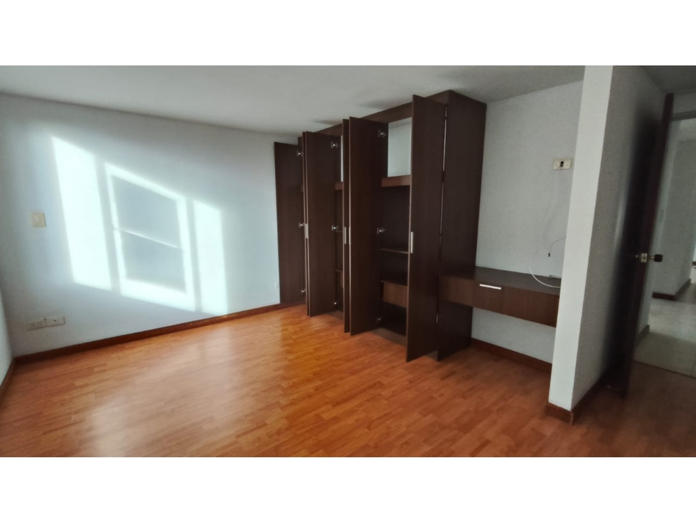 Venta Apartamento en Chipre - Manizales — foto 2
