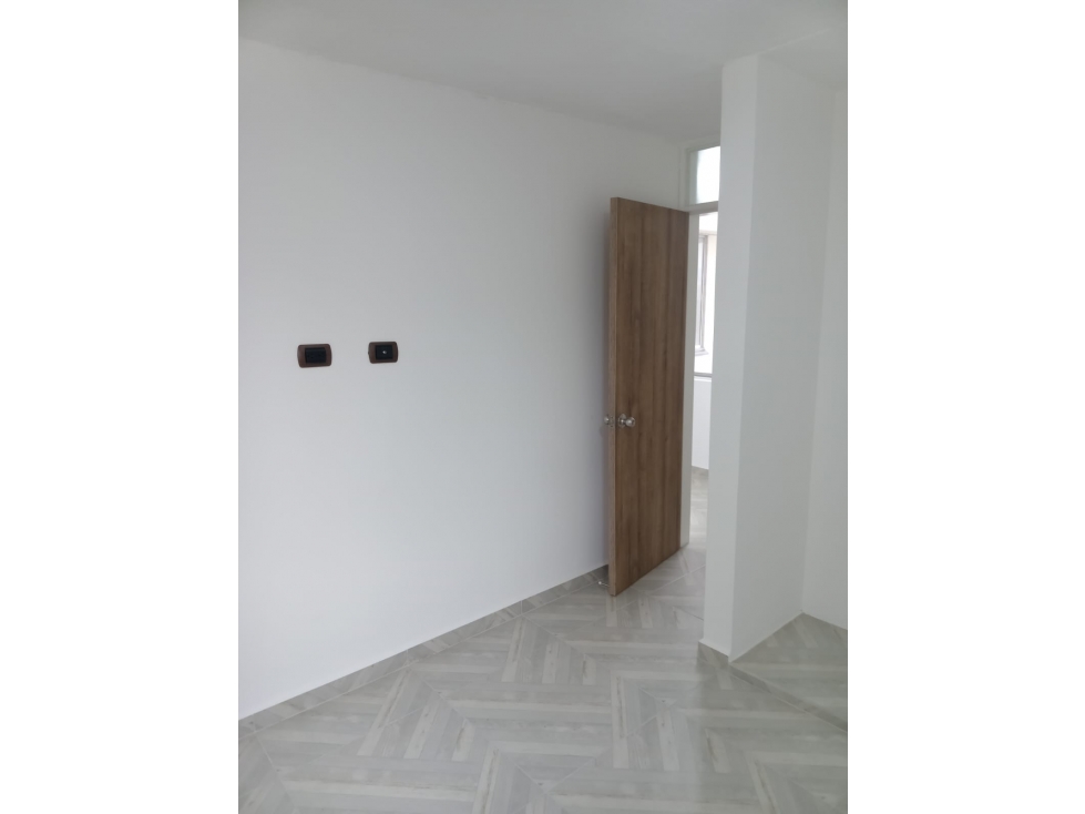 VENDO APARTAMENTO, EN PEREIRA, BARRIO POPULAR MODELO — foto 2