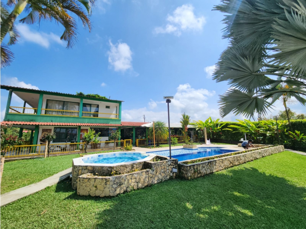 FINCA HOTEL TURISTICA EN VENTA MONTENEGRO