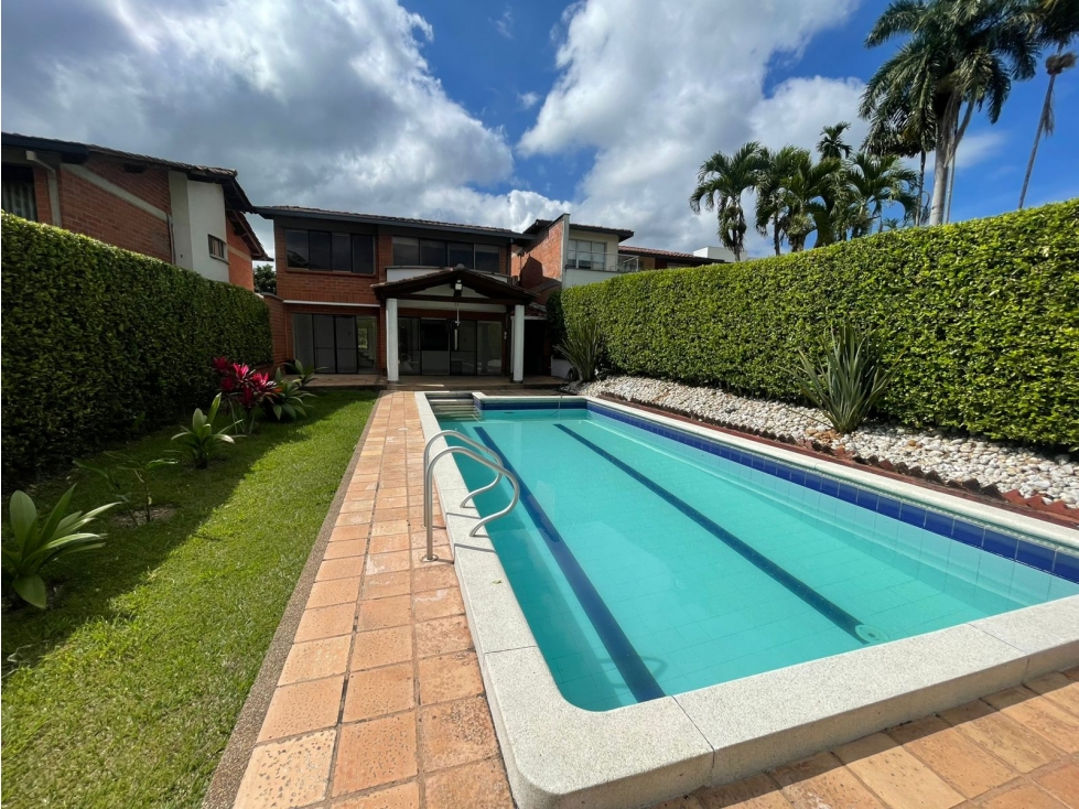 VENDO CASA CAMPESTRE CERRITOS