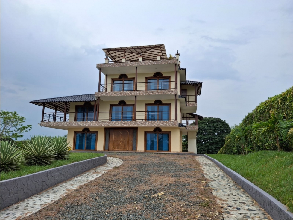 VENDO CASA CAMPESTRE PEREIRA, MORELIA VEREDA LA ESTRELLA LLANO VERDE