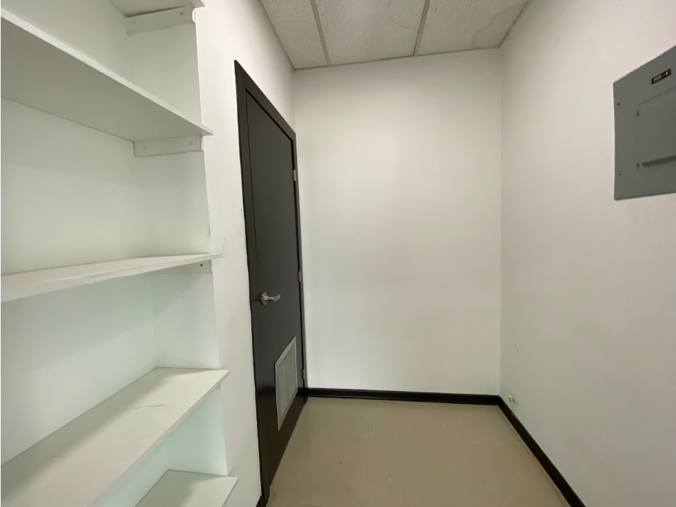Oficina en venta - kennedy Norte - 6