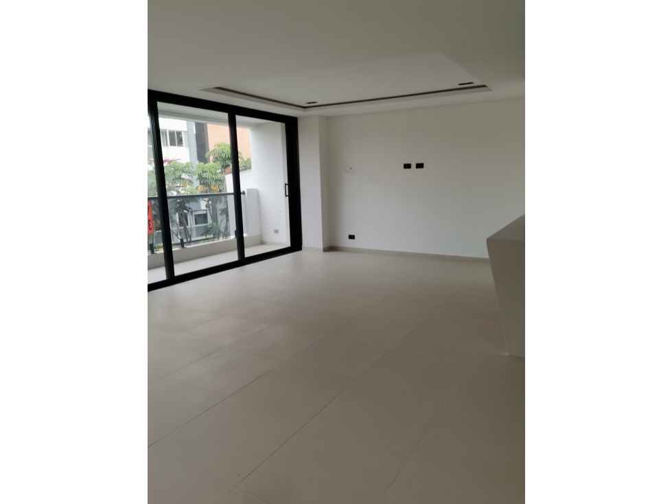 VENTA APARTAMENTO EN LAURELES MEDELLIN