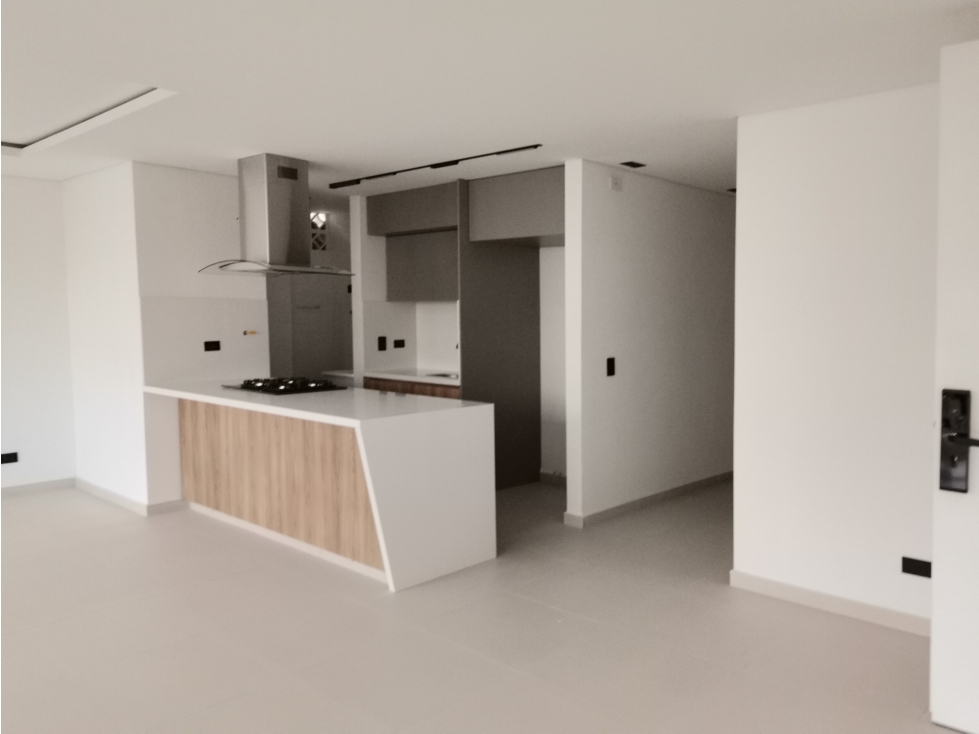 VENTA APARTAMENTO EN LAURELES MEDELLIN — foto 2