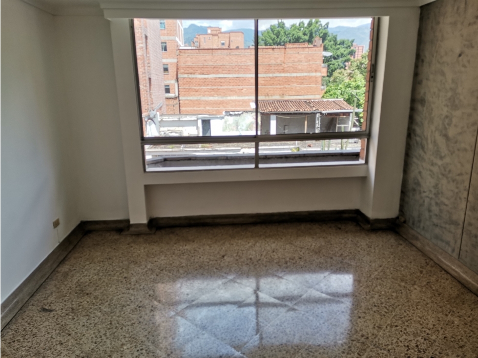 VENA APARTAMENTO LAURELES MEDELLÍN — foto 3