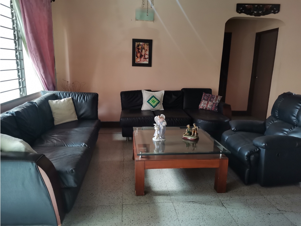 VENTA CASA-LOTE SEGUNDO PISO EN LAURELES CASTELLANA MEDELLÍN — foto 5
