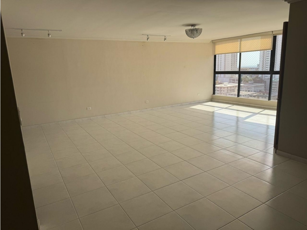 Amplio Apartamento Familiar en PH La Fontana Obarrio - DG — foto 3