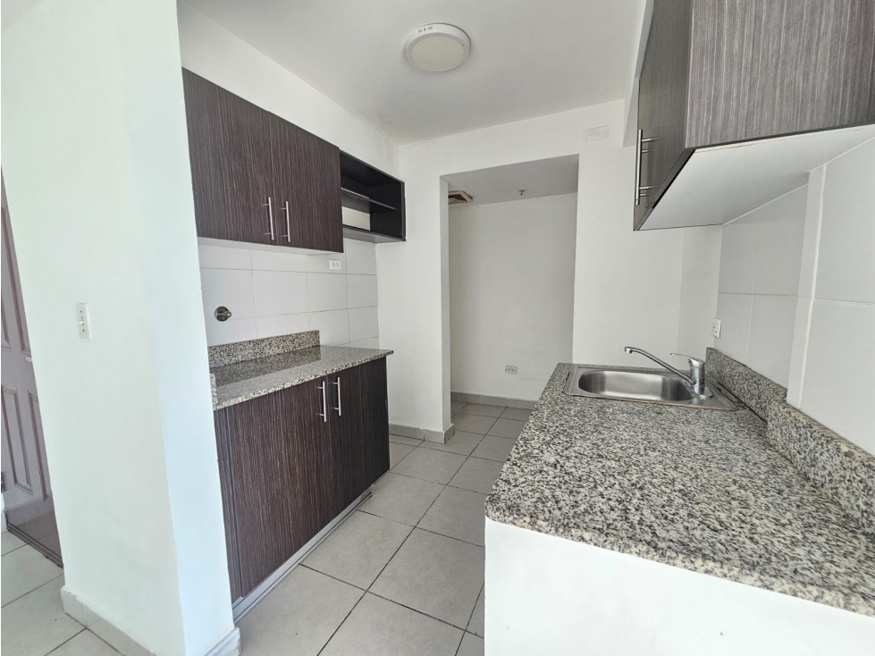 Venta Apartamento a Pasos del Parque Omar PH Premium Vía España-LH — foto 4