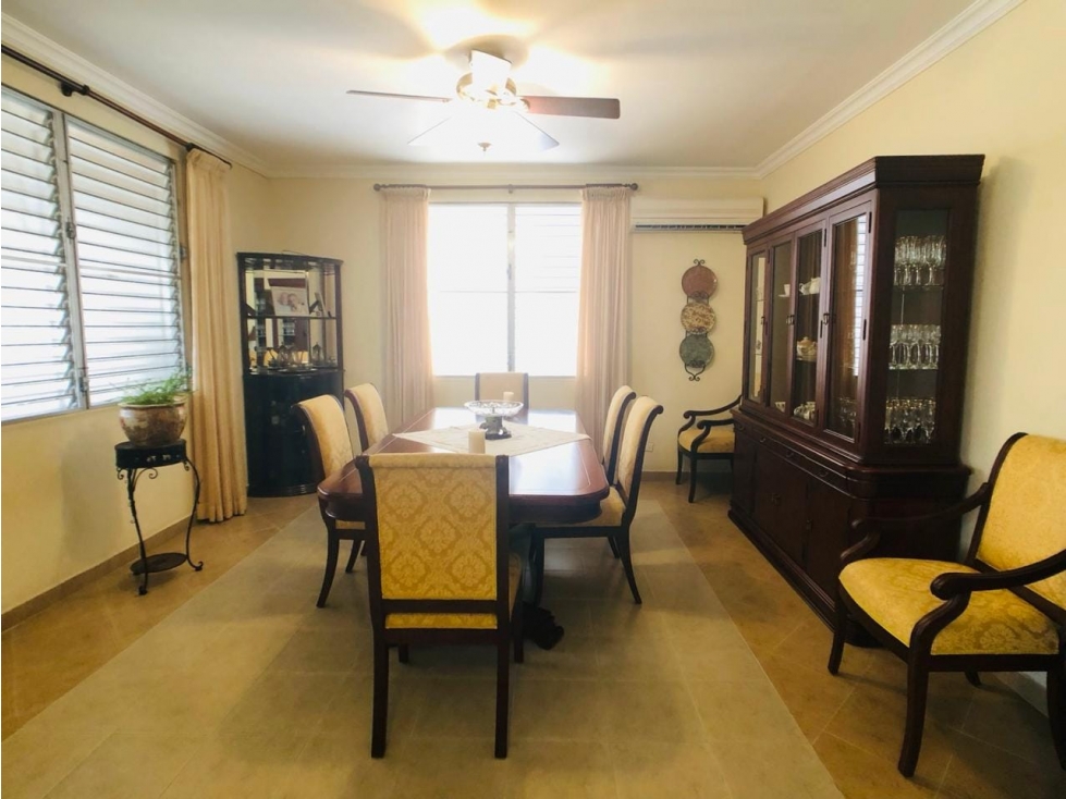 Casa Residencial de 2 Niveles en Venta Urb. Club X, Betania | DC — foto 3
