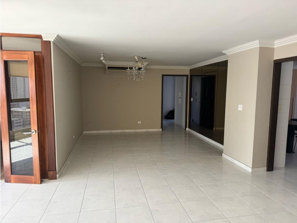 Amplio Apartamento Familiar en PH La Fontana Obarrio - DG — foto 4