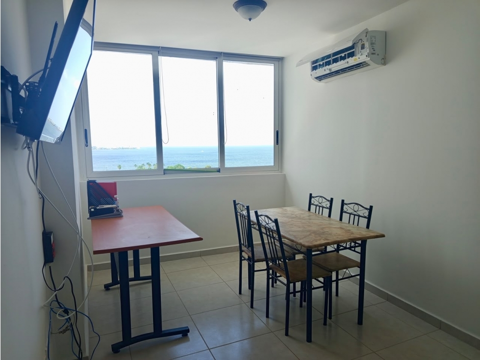 Venta o Alquiler Apartamento Semi-Amoblado PH Bay View, Av. Balboa YJ — foto 2