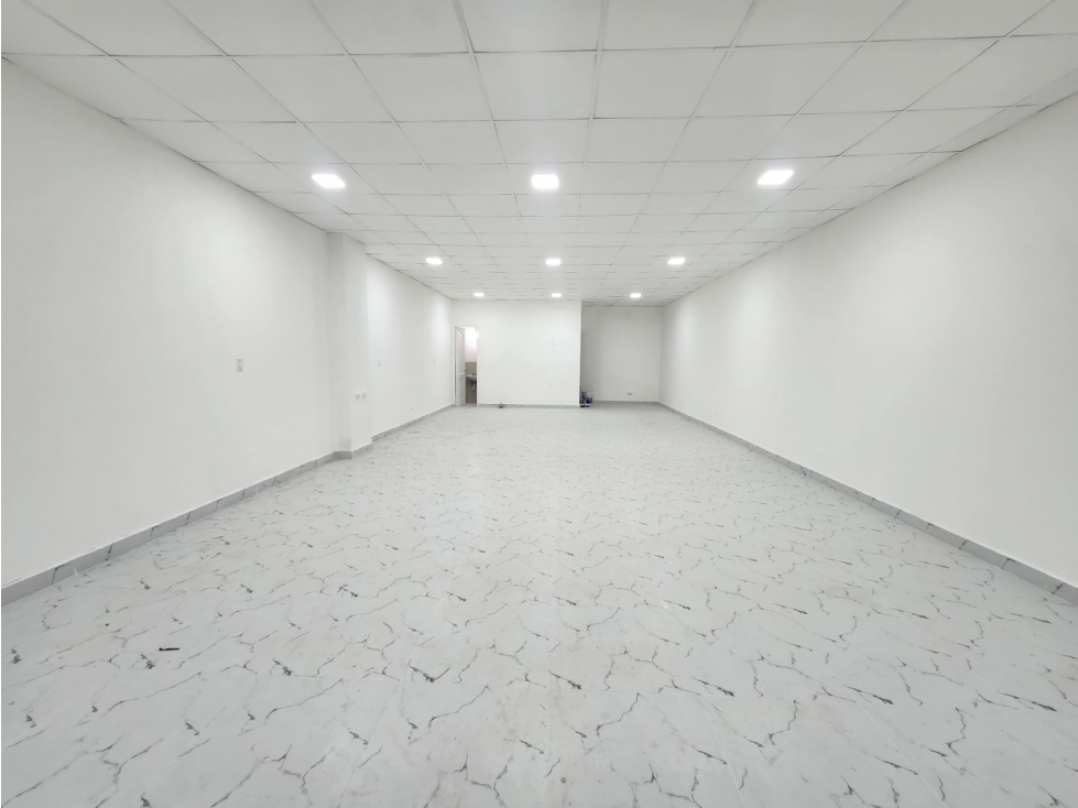 Alquiler Local Comercial, Planta Baja - San Francisco, Vía Porras | LH - 3
