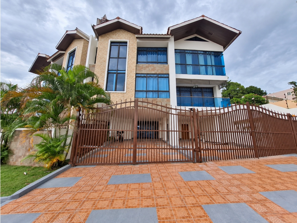ALQUILER Casa Completamente Amoblada en Dos Mares - SG