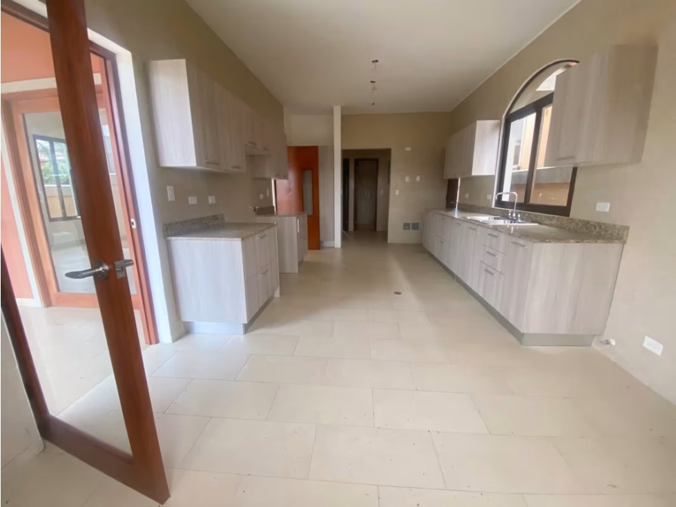 Casa Unifamiliar Nuevo en Costa Sur PH El Doral en Venta LH — foto 3