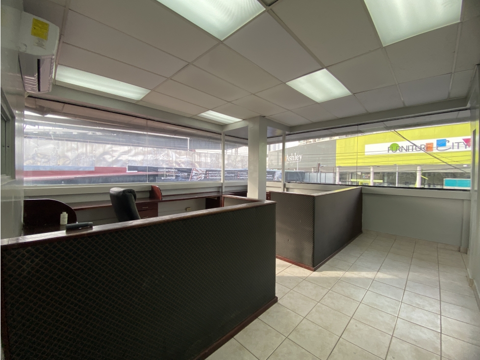 Local Comercial / Oficina en Alquiler Vista Hermosa - LH